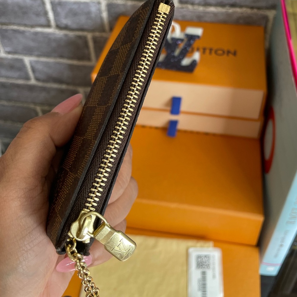 Louis Vuitton Damier Ebene Cles - Picture 3 of 13